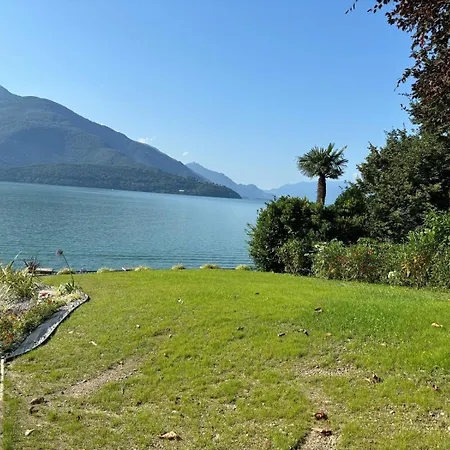 Rosa Del * Gravedona