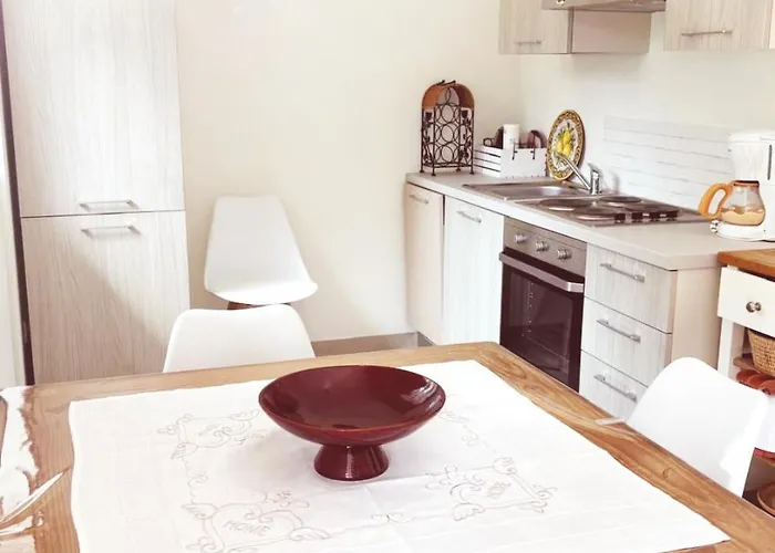 Rosa Del * גראבדונה